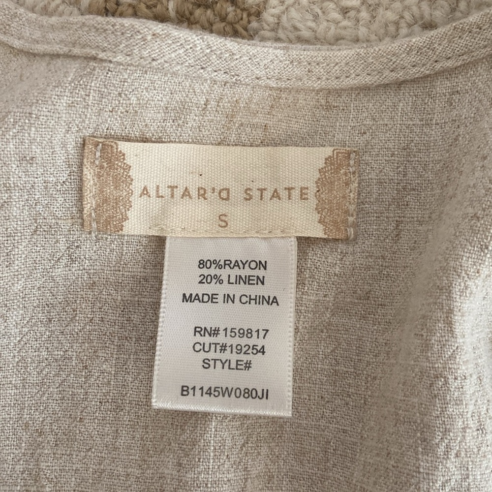 NWT Altar’d State small cropped sleeveless vest top - Picture 3 of 5